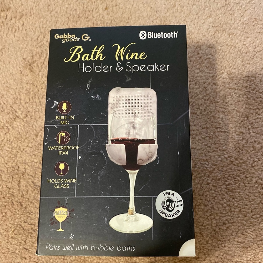 NEW wine holder / speaker